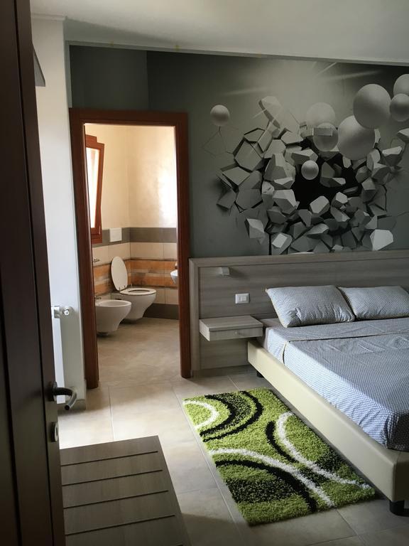 La Piazzetta Guest House Olbia Exteriör bild